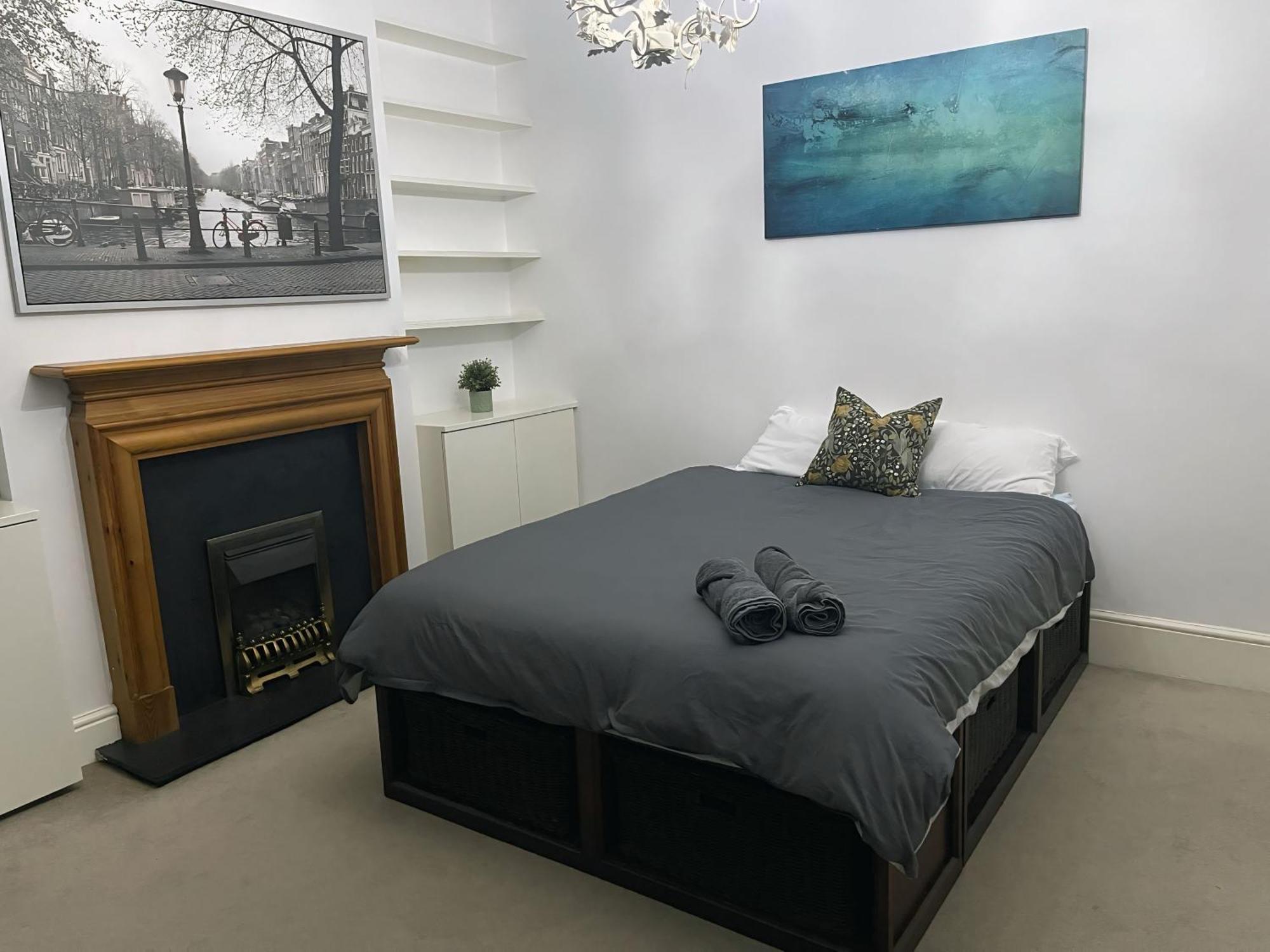 Cricklewood Boutique Stay لندن الغرفة الصورة